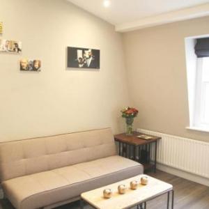 Cosy 2BR home in Notting Hill 5 guests!