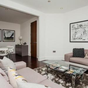 Modern 2Bed in Central London- Close to Paddington in London