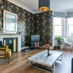 Exquisite Notting Hill Flat With Roof Terrace London