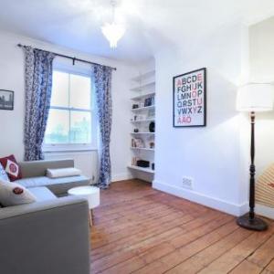 Gorgeous Two-Bedroom Maisonette Apartment in Kentish Town 