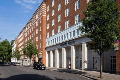 Dolphin House Serviced Apartments - image 1