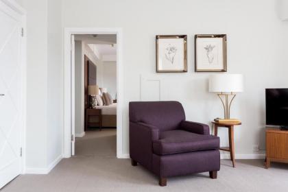 Dolphin House Serviced Apartments - image 15
