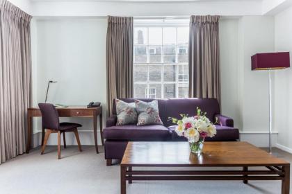 Dolphin House Serviced Apartments - image 7