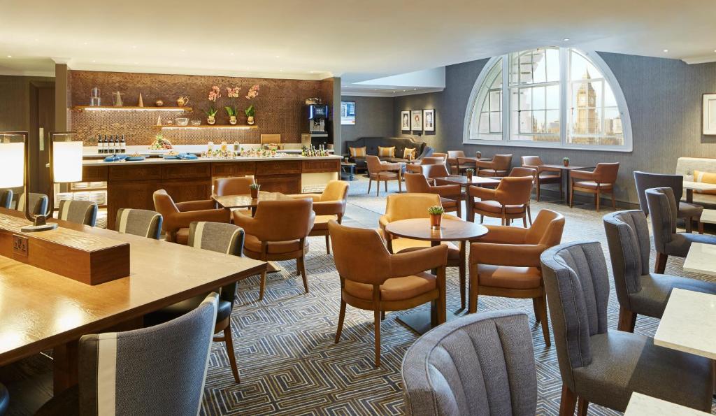 London Marriott Hotel County Hall - image 3
