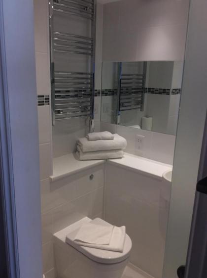 Reem Hotel - image 13