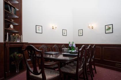 London Elizabeth Hotel - image 17