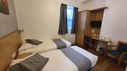 Star Hotel - image 16