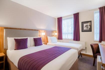 Quality Hotel Hampstead - image 9