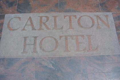Carlton Hotel - image 9