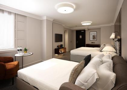 Strand Palace Hotel - image 13