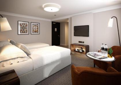 Strand Palace Hotel - image 8
