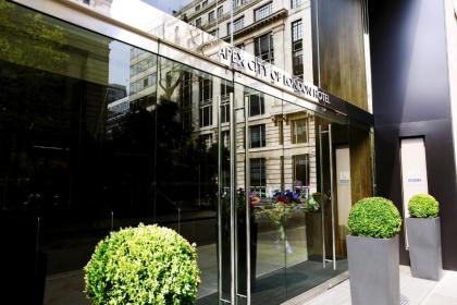 Apex City Of London Hotel - image 1