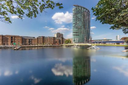 Marriott Executive Apartments London Canary Wharf - image 1