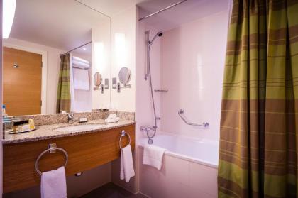 Marriott Executive Apartments London Canary Wharf - image 12