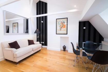 Contemporary 1 Bed Flat in Fulham near the Thames - image 7
