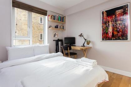 Bright and Modern 2-Bed Flat in Islington - image 13