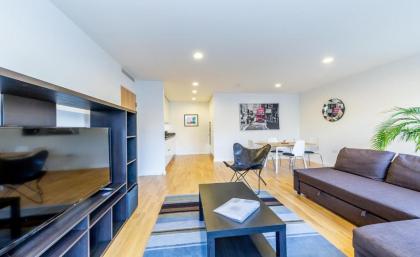 1 Bedroom Stylish Apartment near Regents Park FREE WIFI & AIRCON by City Stay Aparts London - image 5