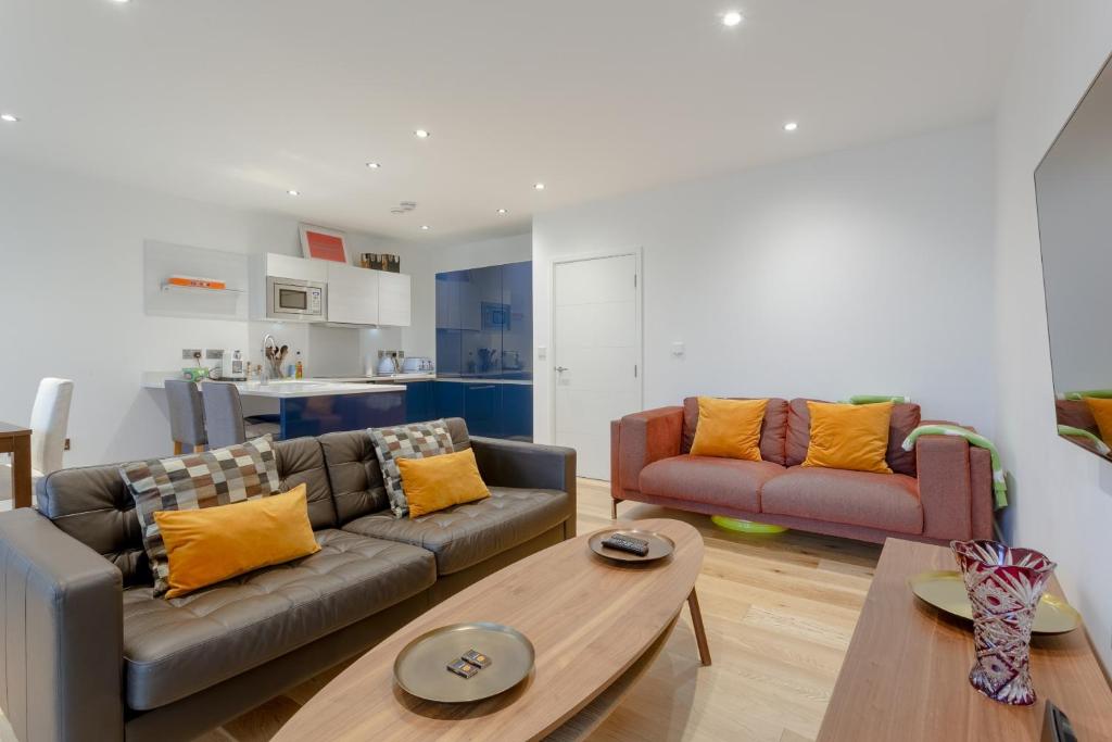 Notting Hill 2 Bedroom Apartment - main image