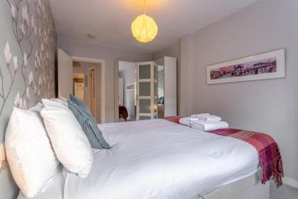 Bright 1 Bedroom Flat in Finsbury Park - image 6