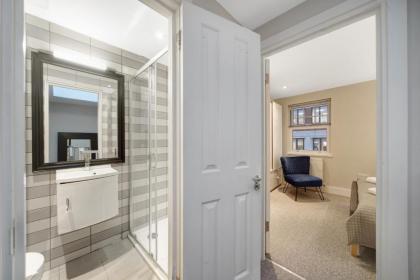 Executive Apartments in Central London FREE WIFI - image 20