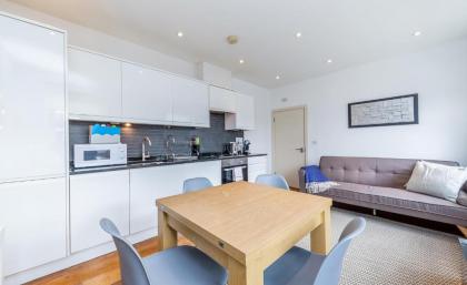 Executive Apartments in Central London FREE WIFI - image 6