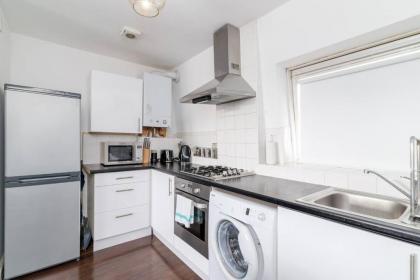 Trendy 1BR Home in Islington with Balcony! - image 15