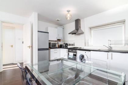 Trendy 1BR Home in Islington with Balcony! - image 16