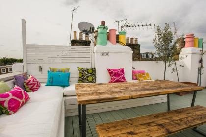 Quirky 2 Bedroom Portobello House With Roof Terrace - image 18