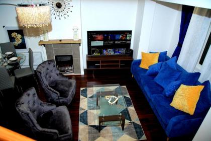 A Modern Comfy Newly Remodeled 2bd House - image 1