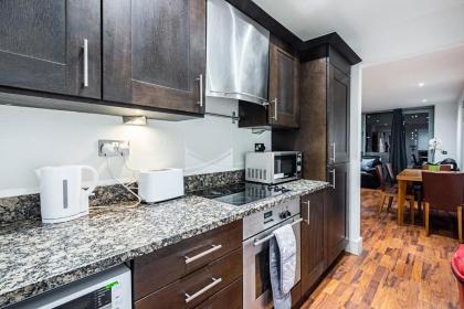 2 Bed Apartment FAIRFIELD - SK - image 11