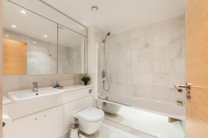 ST. JAMES PARK- BRAND NEW 3BR FLAT IN WESTMINSTER  in London