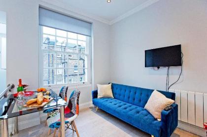 Modern 1 bed flat in Kensington (Flat 8) - image 5