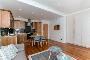 Smart London apartment for 3 guests - image 6