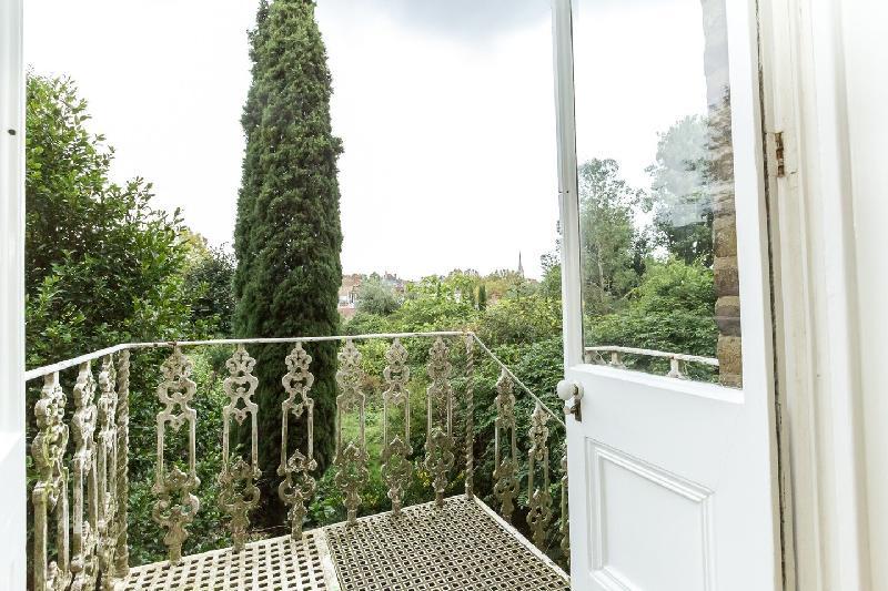 Spacious 1 Bedroom Period property in Hampstead - image 4