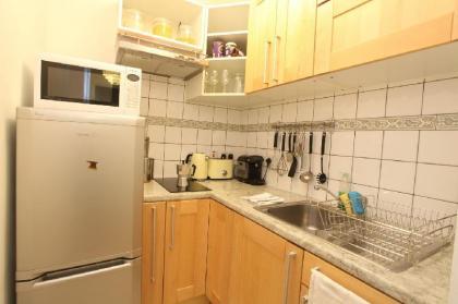 Spacious holiday apartment in Belsize Park - image 20
