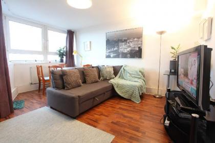 Bright Comfortable Chelsea flat - Great Location! London