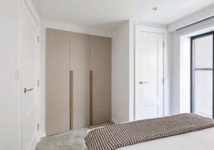 Luxury Central London North Apartment - image 7
