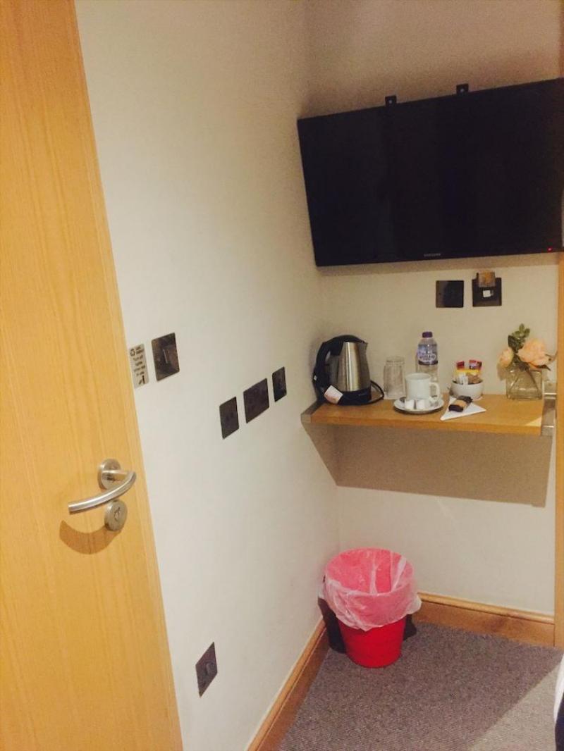 Homestay Hotel Heathrow - image 5