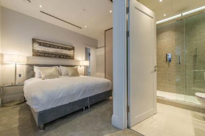 Amazing two bed stones throw from Holborn - image 6