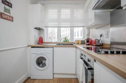 Beautiful apartment next to Covent Garden Market - image 10