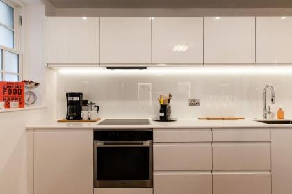 The Exchequer - 2 Bedr/3 Beds/2 Bath COVENT GARDEN - image 19