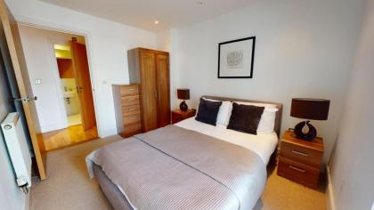 Two Bedroom Serviced Apartment in Indescon Square Canary Wharf - image 6