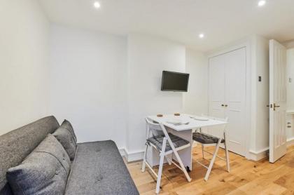 Sophisticated 1BR Apartment 10mins from Regents Park