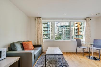 Cosy Studio Apartment in Canary Wharf 