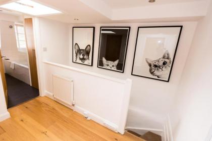 GuestReady - Modern Flat in Central London No WiFi - image 11