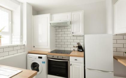 Beautiful Central 4 Bedroom Apart next2 KingsCross - image 14