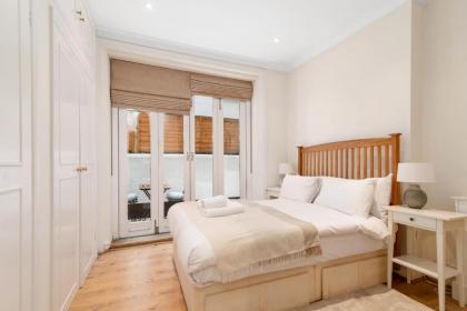 GuestReady - Classy Vibes in Notting Hill - image 17