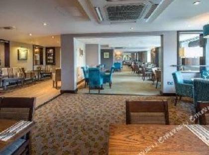 Premier Inn London Kingston Upon Thames - image 5