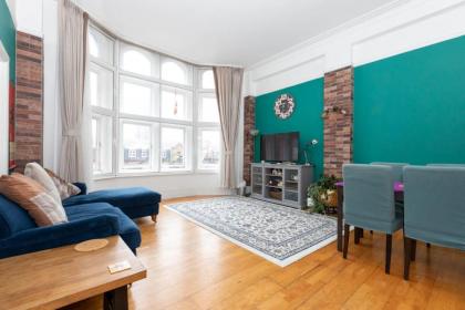 Central 2 Bedroom Apartment near Old Street 