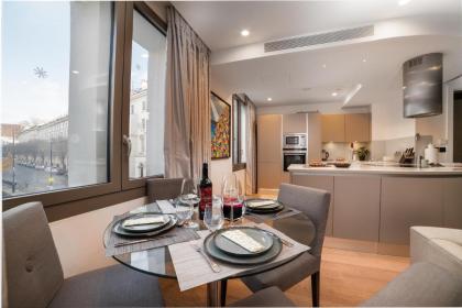 Stunning Modern Apartment close to Hyde Park by UnderTheDoormat London 